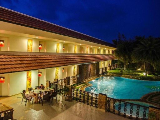Activities

Sunrise at Kanyakumari Beach

Local sightseeing

Shopping

Meals: Breakfast + Dinner