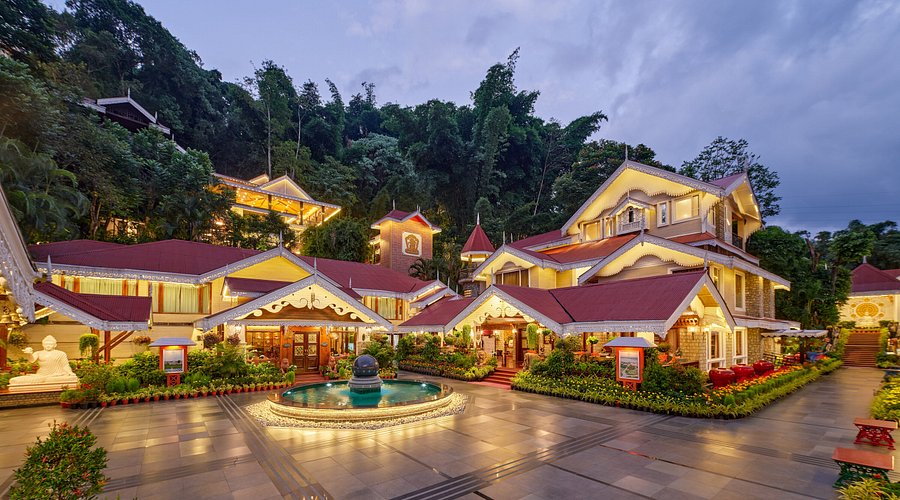 A luxury mountain resort offering elegant rooms, spa facilities, and beautiful Himalayan views.
