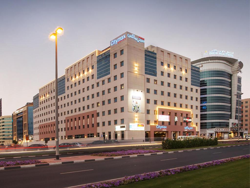 A comfortable budget-friendly hotel located in the Bur Dubai area offering modern rooms and easy access to shopping markets and metro stations.
