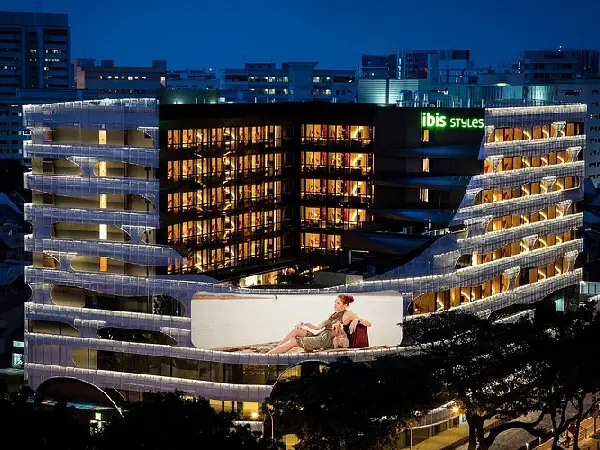 A stylish hotel located near the Petronas Twin Towers offering modern rooms, rooftop pool and easy access to shopping malls and city attractions.